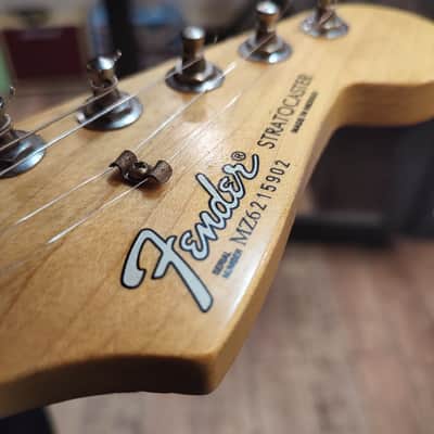 Fender Stratocaster Standard 2006 - Wine Red Maroon image 8