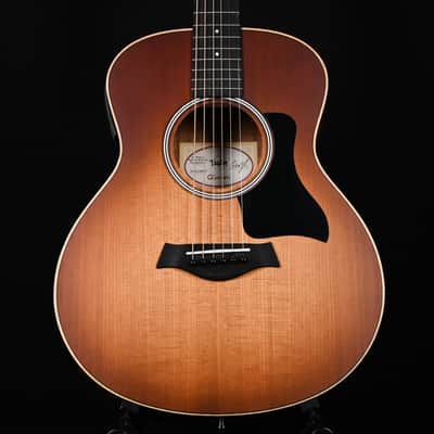 Taylor GS Mini-e Special Edition Honeyburst w/ Sitka Spruce Top & Sapele Back and Sides Acoustic/ Electric- Honey Sunburst 2026 (2202106287) image 1