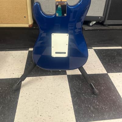 Fender Standard MIM Stratocaster with Rosewood Fretboard 2005 - 2008 - Electron Blue image 11