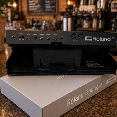 Roland TR-08 Boutique Rhythm Composer Mint w/ Box, USB Cable & New Batteries image 6