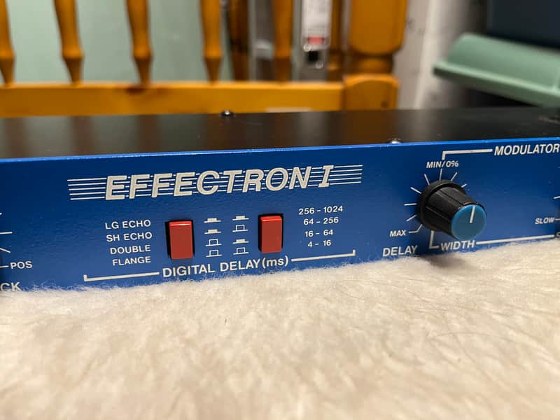 DeltaLab Effectron ADM 1020 Digital Delay 1980s - Blue image 1