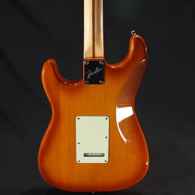 Fender American Performer Stratocaster Honey Burst 2019 USED 971 image 10