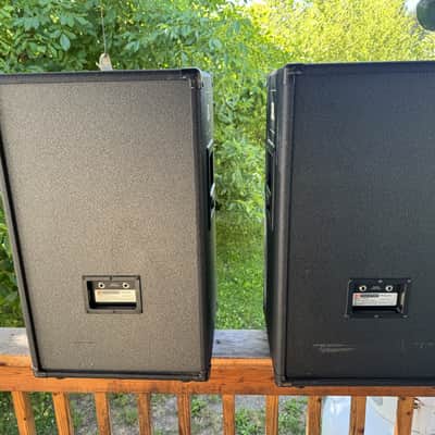 Used JBL TR125 PAIR SPEAKERS image 5