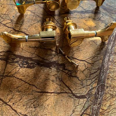 Unknown Bass tuners 2x2 @2024 - Gold image 2