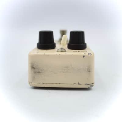 ギター CROWTHER AUDIO HOT CAKE MID LIFT Crowther Audio Hot cake Mid Lift Switch Guitar Effect Pedal 960255