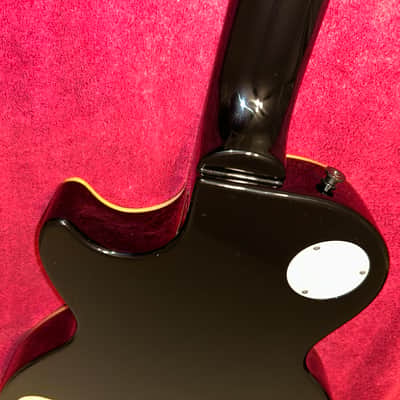 Epiphone Les Paul Standard with Gibson pickups - Ebony image 9