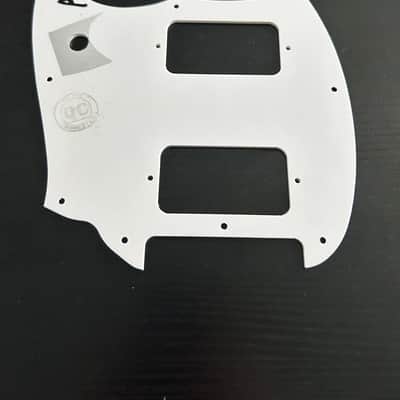 Squier Bullet Mustang HH Pickguard - White image 2