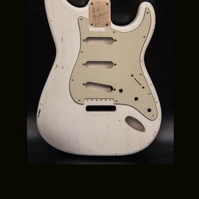 Guitar Mill S-Style Body / 1 Piece Paulownia / 1 lbs. 14 oz. / Nitrocellulose TruGrain™ 'Olympic White' / Closet Clean (#GIN-3941) image 1