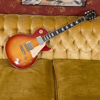 Gibson Les Paul Classic 2017 - Classic Cherryburst image 15