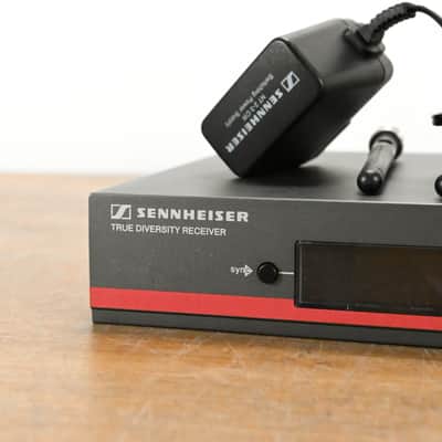 Sennheiser ew 100 G3 Handheld Wireless System - A Range: 516-558 MHz CG0118G image 2