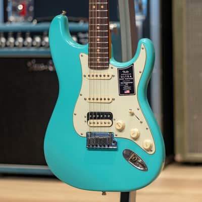 Fender American Ultra Luxe Vintage '60s Stratocaster HSS - Sea Foam Green image 2