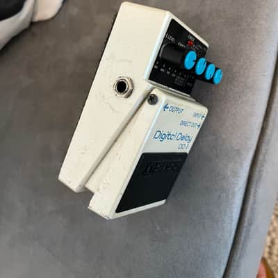 Boss DD-3(b) Digital Delay 2001 - Present - White image 3