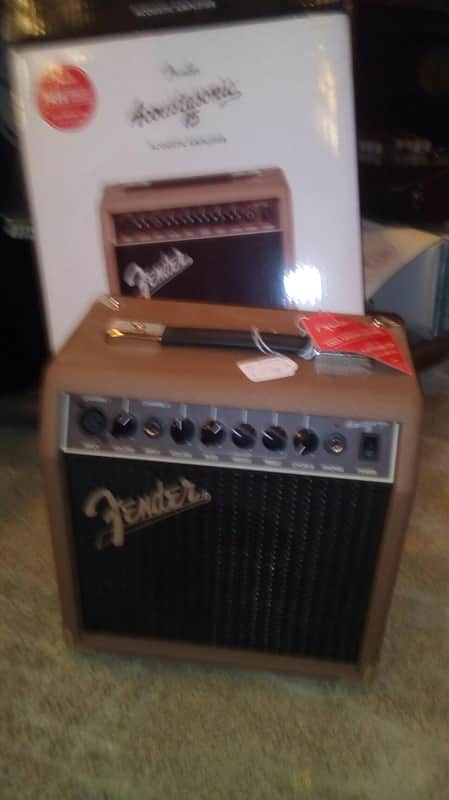Fender  Acoustasonic 15 image 1