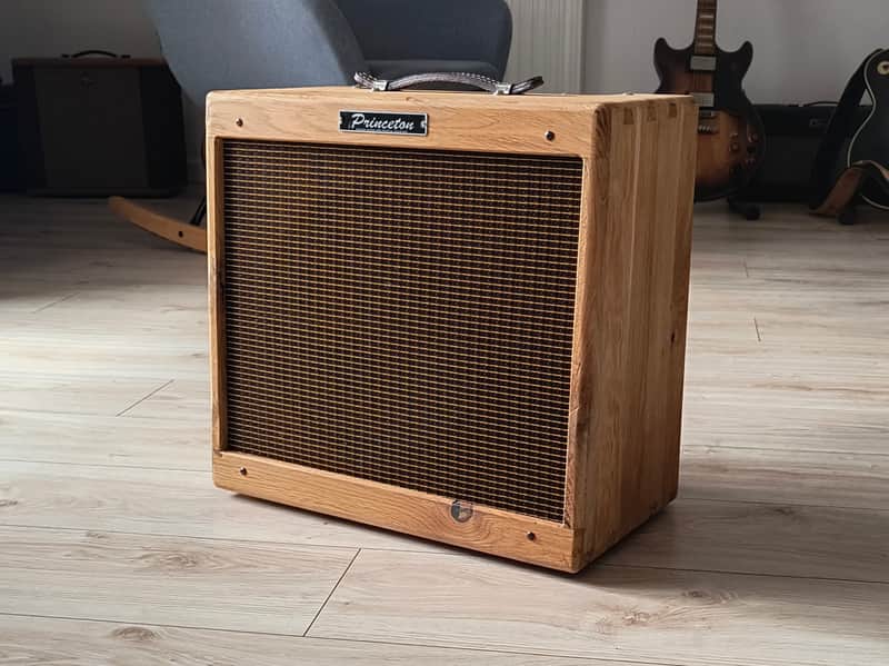 Princeton Oak 5f2-A clone with 12" speaker image 1