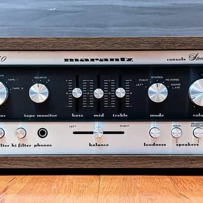 Marantz Model 1070 35-Watt Stereo Solid-State Integrated Amplifier