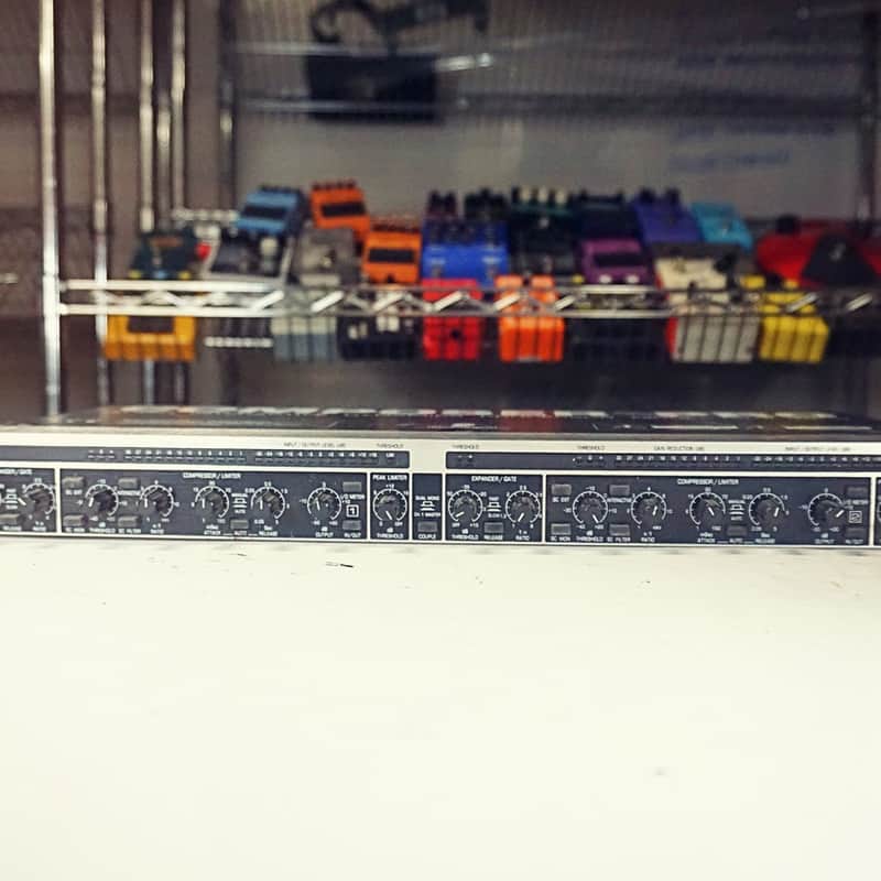 2000s Behringer MDX 2200 Composer Pro Standard