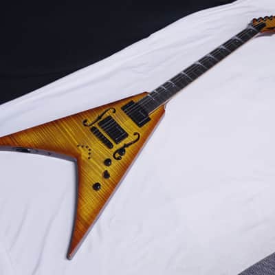 DEAN USA Dave Mustaine StradiVMNT V electric GUITAR Sunburst w/ CASE - Stradi VMNT #42 of 50 image 4