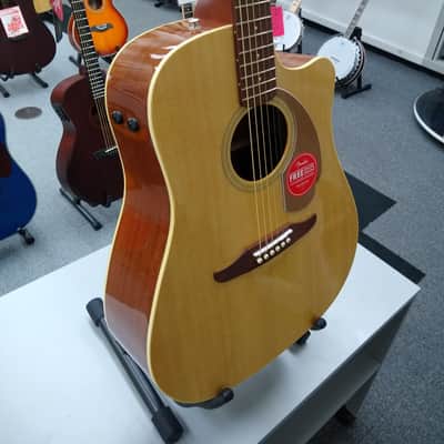 Fender Redondo Cutaway w/Pickup image 2