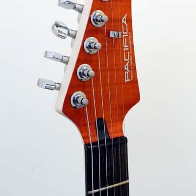 Yamaha PAC212VFM-CB Pacifica Flamed Maple Caramel Brown image 9