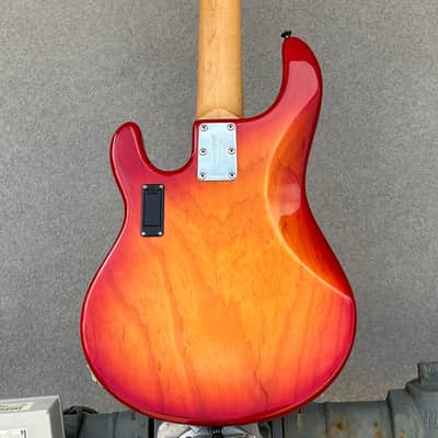 2008 Ernie Ball Music Man StingRay 5 HS Cherry Sunburst w/Case image 6