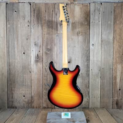 Silvertone Model 1445 1960s MIJ w/ original case - Sunburst image 4