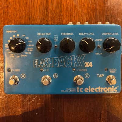 TC Electronic Flashback X4 Delay & Looper 2011 - 2019 - Blue image 1