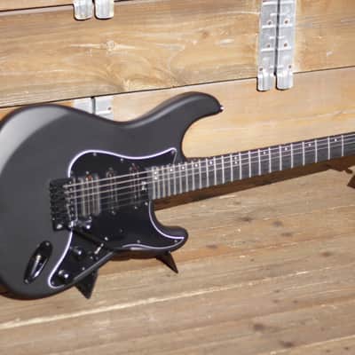 Eko Aire Stealth - Matt Black image 2