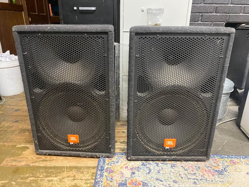 JBL MPRO MP215 speakers image 1