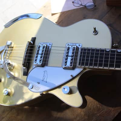GRETSCH "G6134T Limited Edition Penguin™ with Bigsby®, Ebony Fingerboard, Casino Gold" HARDCASE, 4, 2 KG image 3