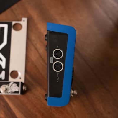 Eventide H9 MAX Effects Pedal (Limited Edition Blue) with Barn3 Ox9 Switch image 4