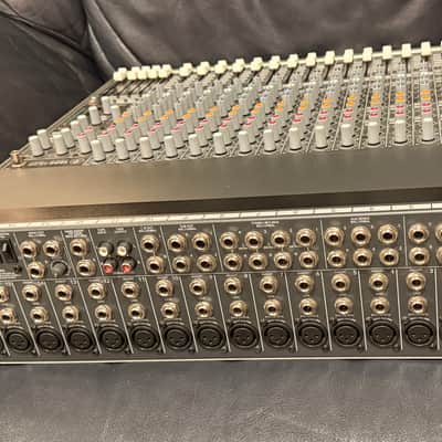 Mackie 1604-VLZ3 16-Channel Mic / Line Mixer 2008 - 2014 - Black image 2