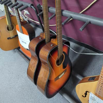 Fender CC60S Concert Acoustic Guitar - Red burst image 3