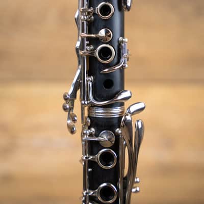 Buffet Crampon E12 Intermediate Bb Clarinet image 4