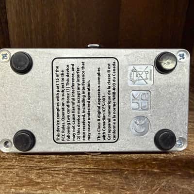 Electro-Harmonix Neo Clone Analog Chorus With Box 2010 - Present - Black / Blue image 6