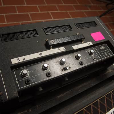 Vox Foundation Bass head & Supreme cab owned by Noel Gallagher - OASIS tour gear image 8