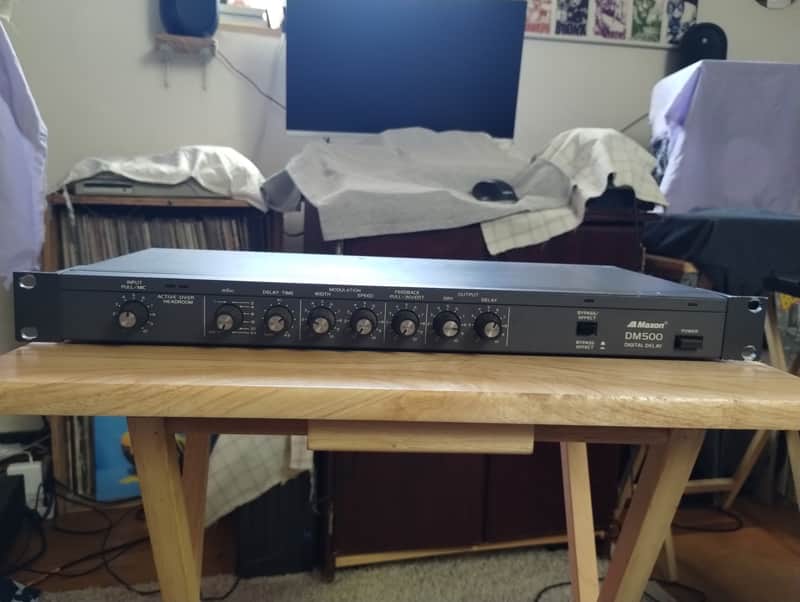 Maxon DM500 digital delay with modulation image 1