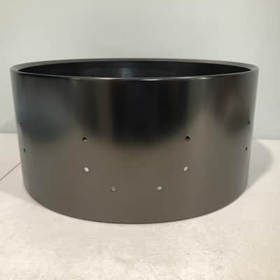 NEW DW Collector’s Series 14x6.5 Satin Black over Brass Snare Drum Shell, Workshop image 3