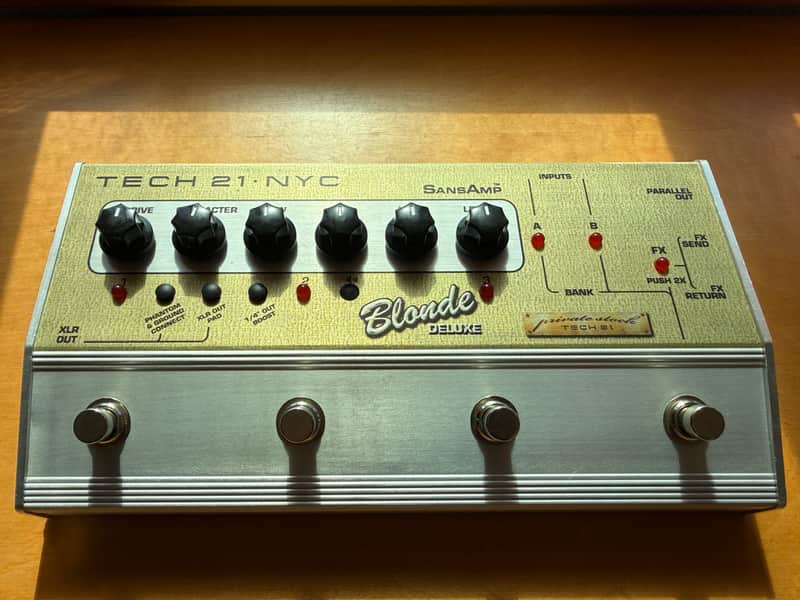 Tech 21 Blonde Deluxe image 1