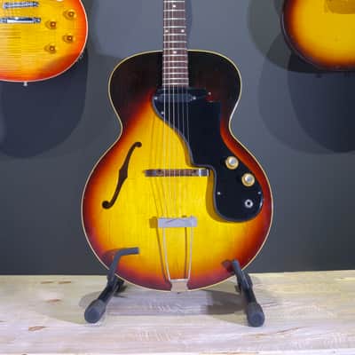 Gibson ES-120T 1963 - Three Tone Sunburst image 1