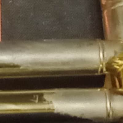 Pan American Trumpet serial 187563 - Lacquer image 8