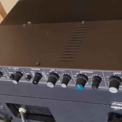 RANE DC24 - STEREO COMPRESSOR LIMITER GATE EXPANDER image 3