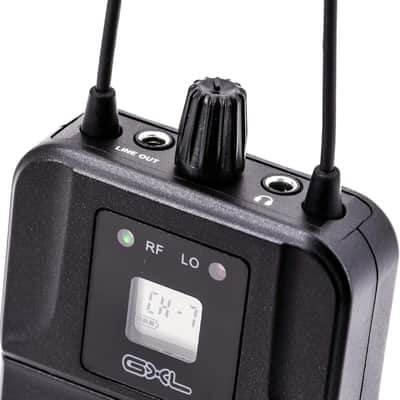 CAD Audio GXLIEM4 Frequency Agile Wireless In Ear Monitor System -Four discrete mixes - includes 4 MEB1 Earbuds, 4 Bodypack Receivers, Rack Mount Ears and Antenna Relocation Kit ,Black image 4