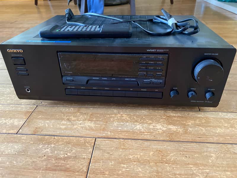 Onkyo TX822 Receiver image 1