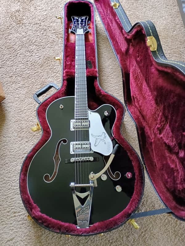 Gretsch Professional Collection Falcon Hollow Body 2025 - Black image 1