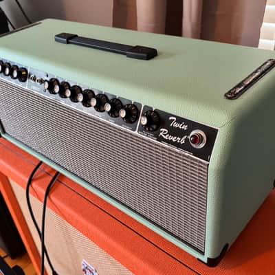 Fender Twin Reverb 2-Channel 135-Watt 2x12" Guitar Combo 1977 - 1981 - Silverface image 4