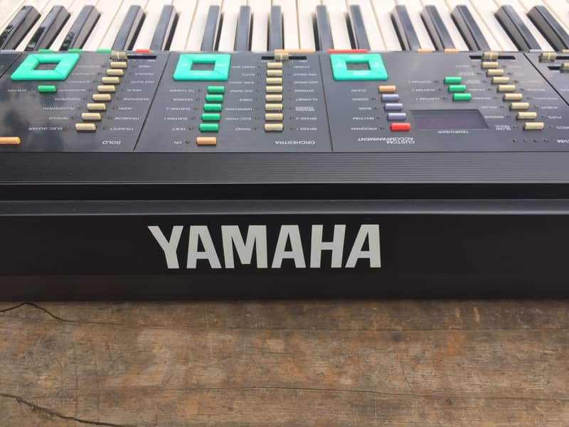 YAMAHA PSR-90 シンセサイザー 61鍵 Yamaha PSR-90 FM Synthesizer | Reverb España