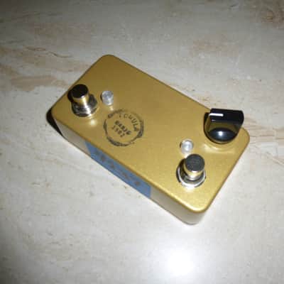 Lovepedal Tchula Boost 2010s - Gold image 2
