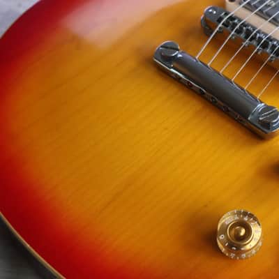 1998 Gibson USA Les Paul Standard (Sunburst) image 4