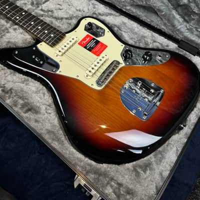 Fender American Professional Jaguar in 3 Tone Sunburst Pre-owned with Case image 15