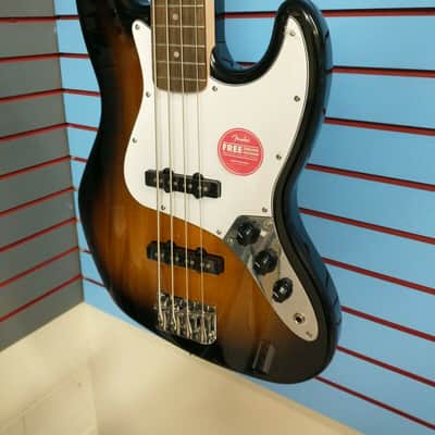Squier Affinity Jazz Bass image 3